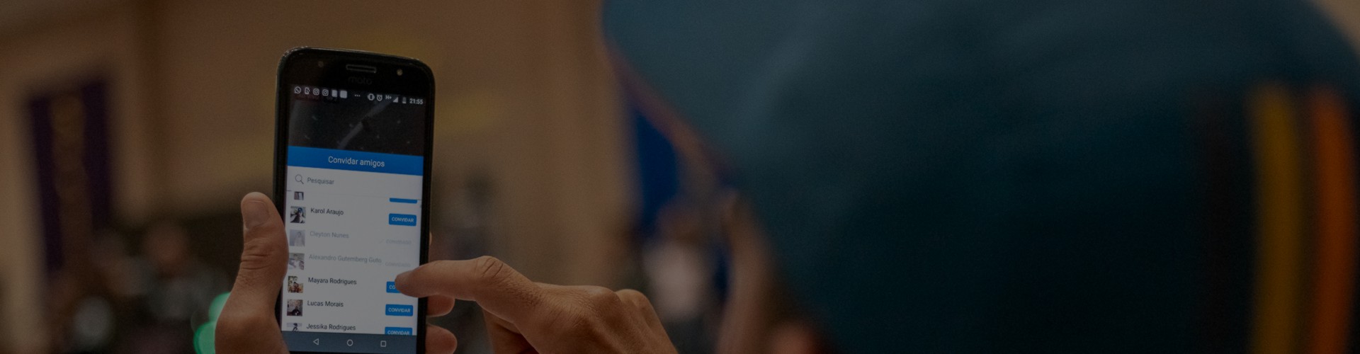 <i class='fa fa-phone'></i> Contato
